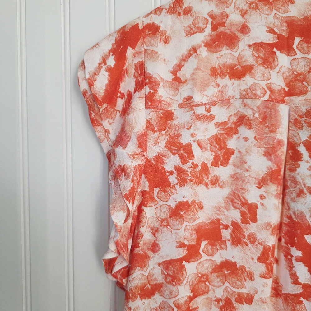 KUT FROM THE‎ KLOTH  SLEEVELESS RUFFLE BUTTON UP TOP Size M - Picture 4 of 13